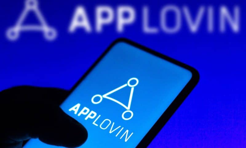 AppLovin (NASDAQ:APP) Shares Down 2.4% – What’s Next?