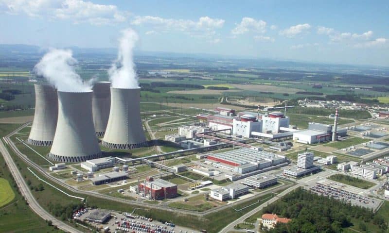 Czech Power Company CEZ Signs Deal With Britain’s Rolls-Royce SMR to Build Modular Nuclear Reactors