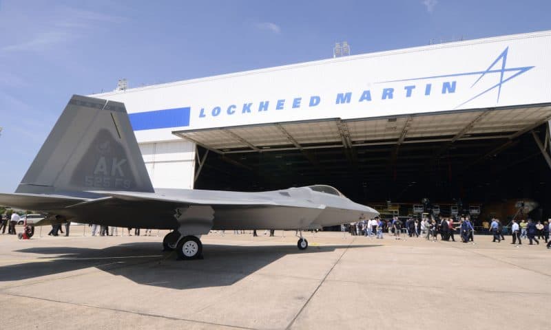 Lockheed Martin Co. (NYSE:LMT) Short Interest Down 18.8% in September