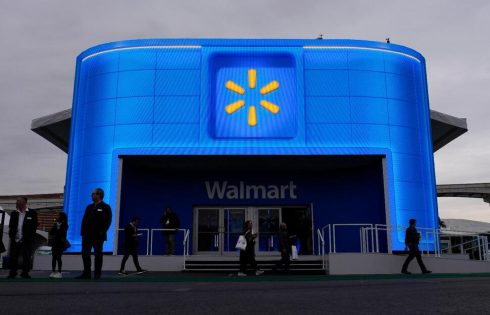 Walmart Heads Into Official Start of Holiday Season With Strong Momentum After Robust 3Q Results