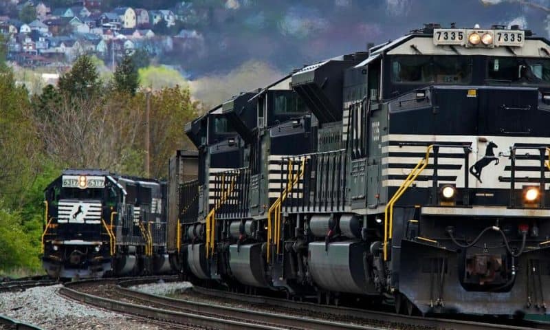 Norfolk Southern Makes Deal With Investors to Prevent Another Fight for Control of the Railroad