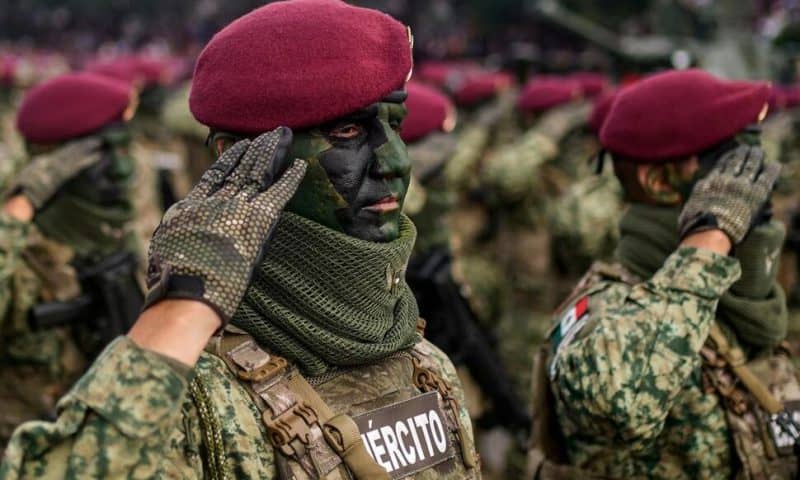 Mexican Soldiers Will Get a Pay Raise After Elimination of Oversight Agencies, President Says