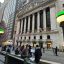 Wall Street Rallies Ahead of Christmas