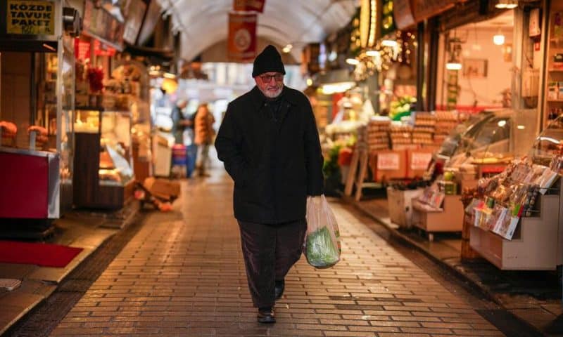 Turkey’s Central Bank Lowers Benchmark Interest Rate to 45%