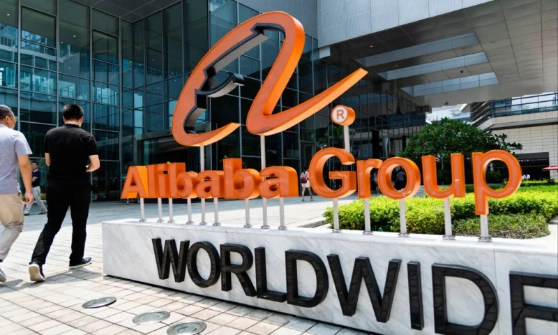 Alibaba Group Holding (NYSE:BABA) Jumps 69% As Q3 2025 Net Income Surges