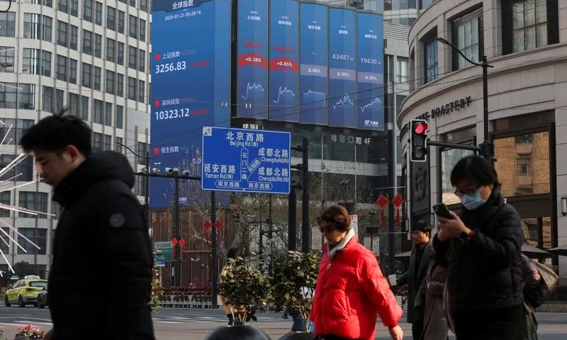 Slide in Chinese shares hampers Asian markets despite Fed optimism