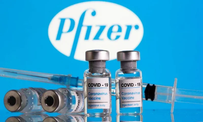 Pfizer (NYSE:PFE) Announces Promising Phase 3 Results For Breast Cancer Therapy Vepdegestrant