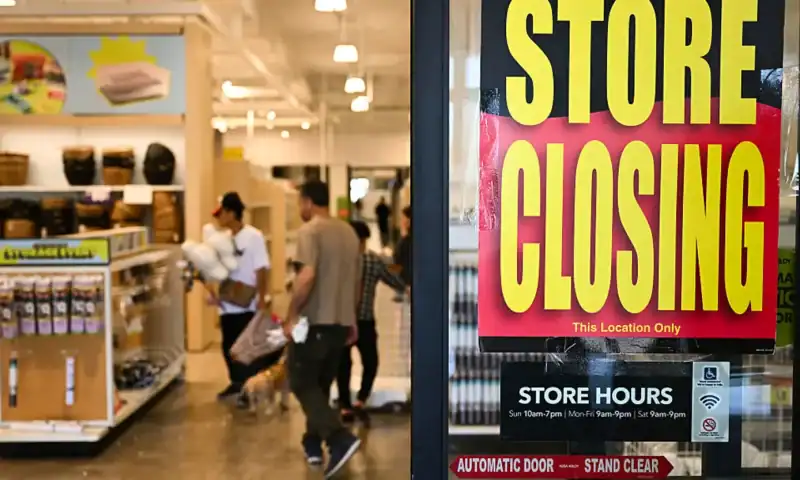 Fed ‘Beige Book’ economic report cites declining growth, rising prices and slow hiring