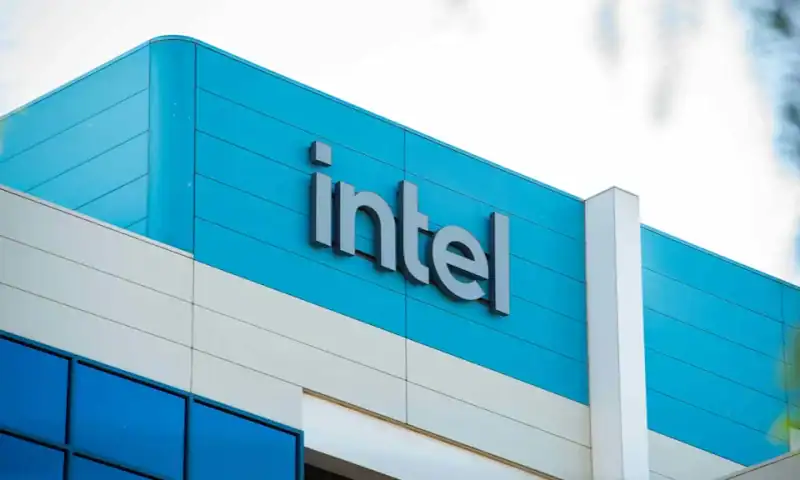 S&P 500 Gains and Losses Today: Deckers Stock Jumps as Global Footprint Grows; Intel Shares Sink
