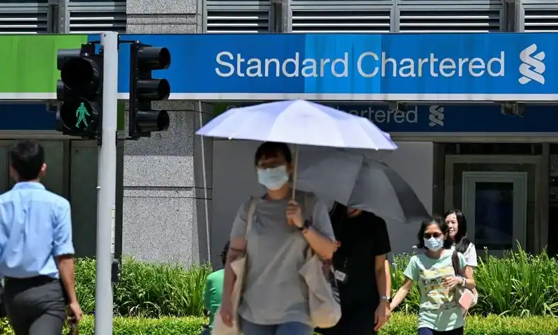 StanChart launches bitcoin, ether spot trading for institutional clients