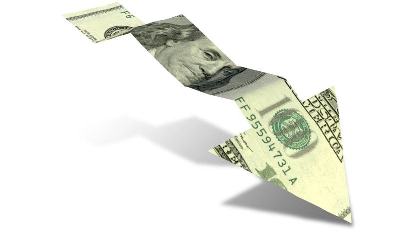 Dollar falls hits 7-week low as jobs gloom heightens Fed cut chances