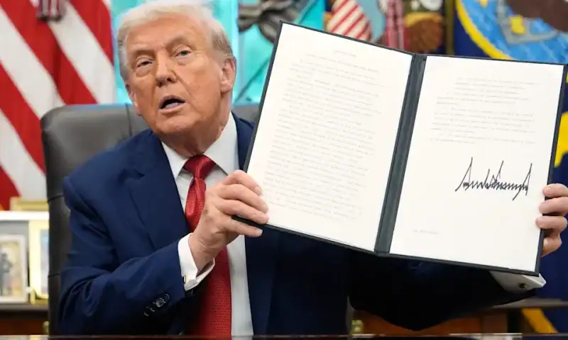 Trump signs TikTok deal. How exactly it will work is still unknown.