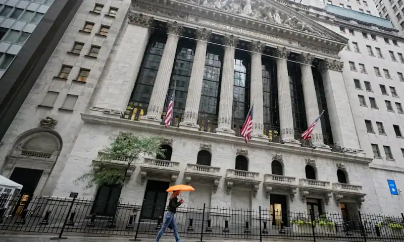 Asian shares advance, with Japan’s benchmark surging after ruling party forms new coalition