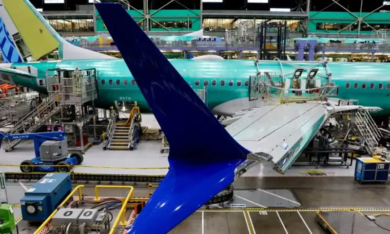 Boeing can hike 737 MAX production to 42 planes per month, FAA says