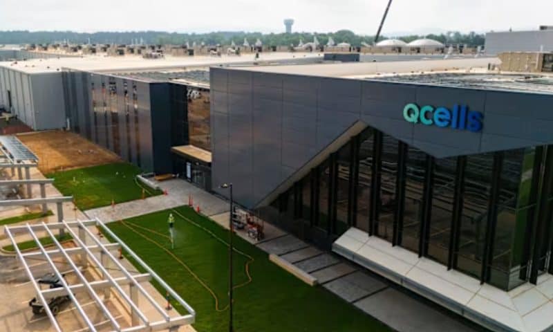 South Korean solar firm cuts pay and hours for Georgia workers as US officials detain imports