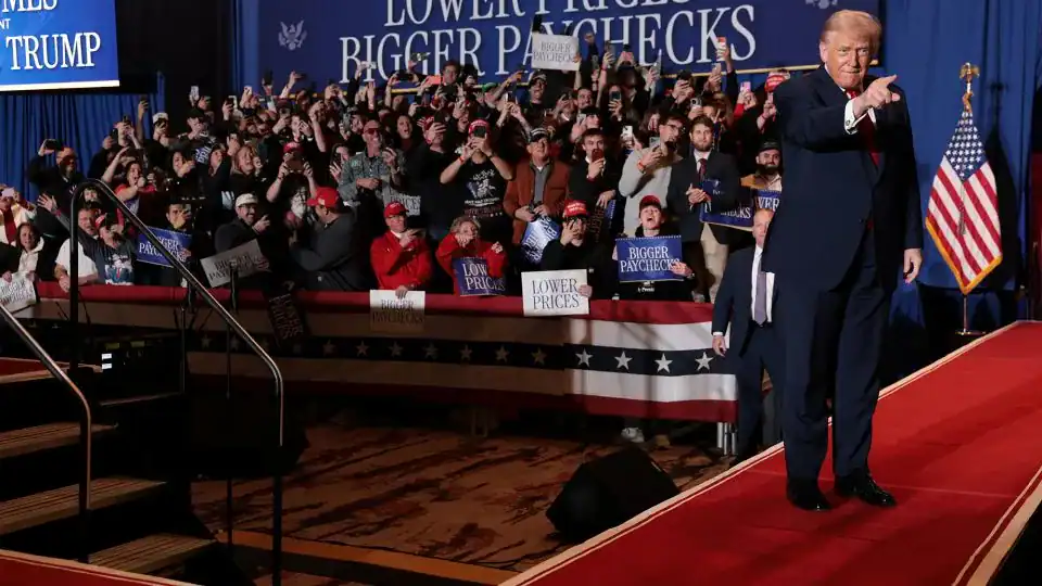 Trump suddenly sounds a lot like Biden on the economy