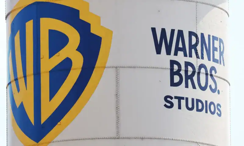 Warner Bros. may reopen sale talks with Paramount following new deal terms, Bloomberg reports