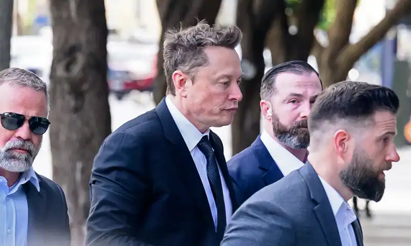 Elon Musk misled Twitter investors ahead of $44 billion acquisition, jury says