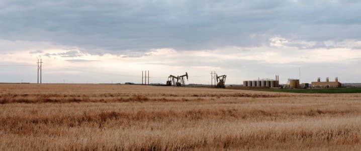 U.S. Crude Daily Average Production Falls in December as Bakken Leads Pullback