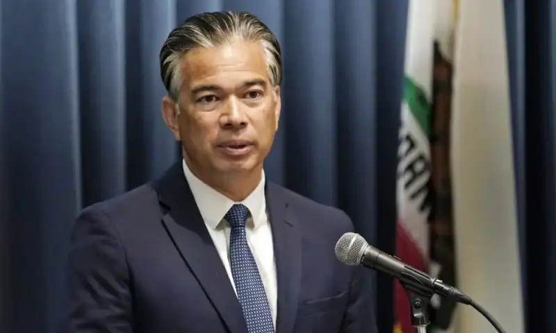 8 states file emergency motion to block Nexstar-Tegna merger after FCC approval