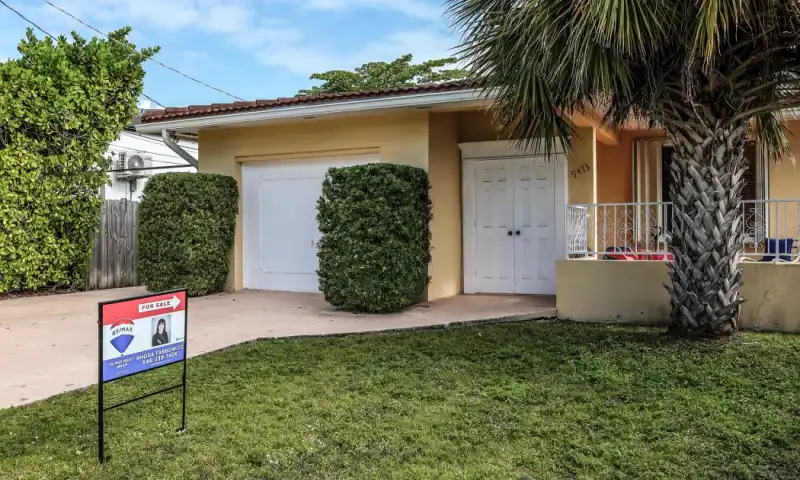 Mortgage rates jump back above 6% as Iran strikes stoke fresh inflation fears