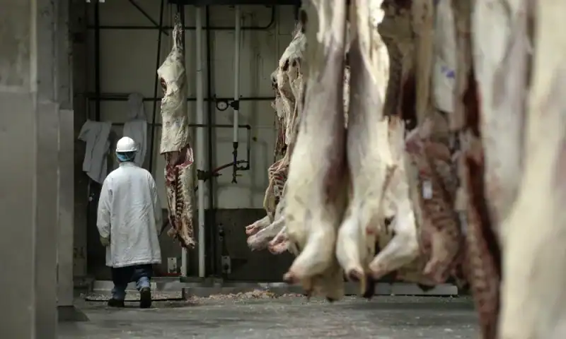 3,800 workers are set to strike Monday at one of the nation’s largest meatpacking plants
