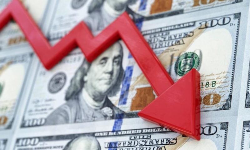 What Happens to Your Investments If the Stock Market Crashes?