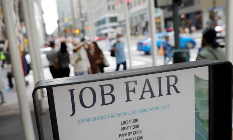 Low US weekly unemployment claims indicate labor market stable
