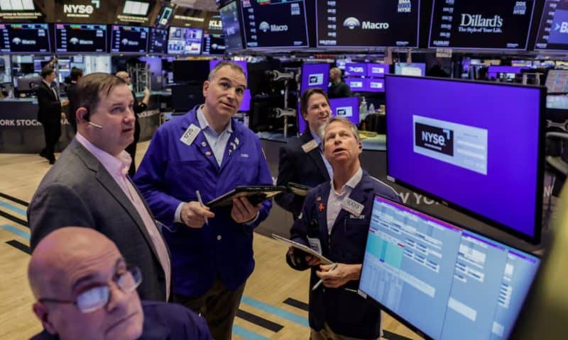 Wall St Week Ahead US jobs data to give economic view for war-gripped markets