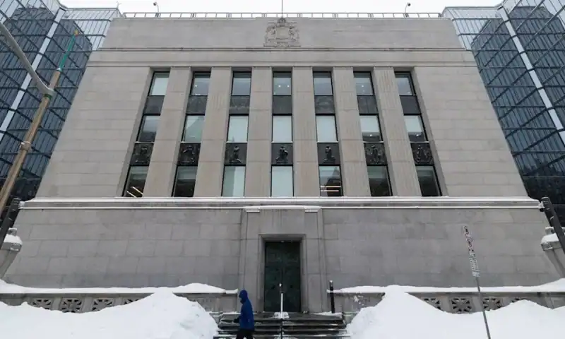 Canada’s inflation rate could spike to 3% on rising gas prices from Iran war, economists warn