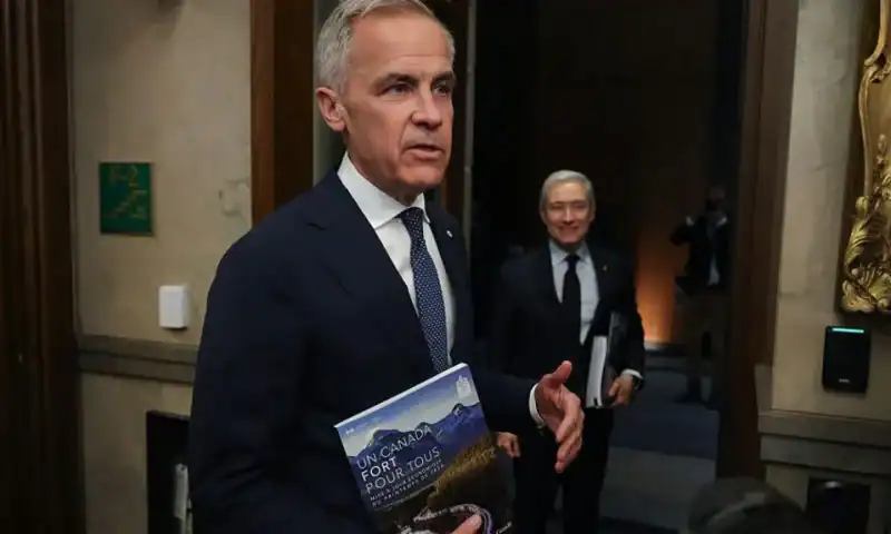 Canada’s spring budget projects economy to grow and deficit to fall