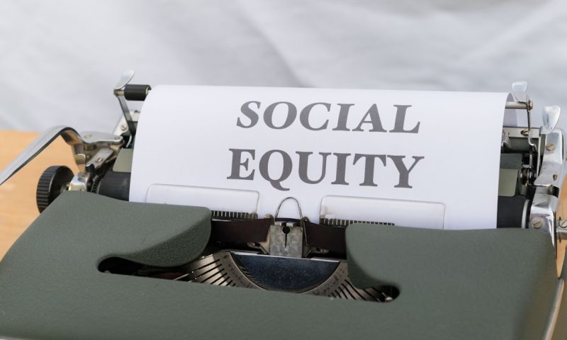 Corporate Boardrooms Reshape Strategy Under Intensified SEC Disclosure Requirements