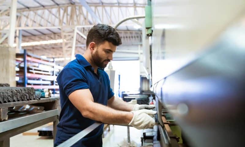 BofA: Internet stocks down 23% in first quarter amid macro concerns