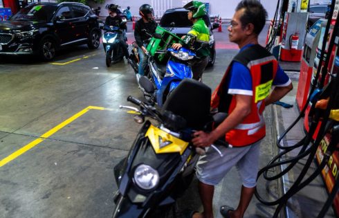 Physical oil prices hit record highs near $150 a barrel as Hormuz crisis worsens