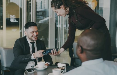 Smart Investors Decode the Equity Premium Puzzle Through Advanced Business Intelligence