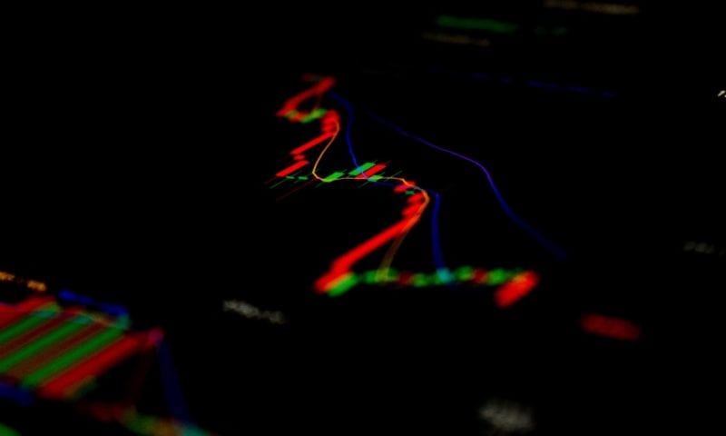 Smart Money Reveals How Hedge Funds Exploit Insider Buying Signals for Massive Returns