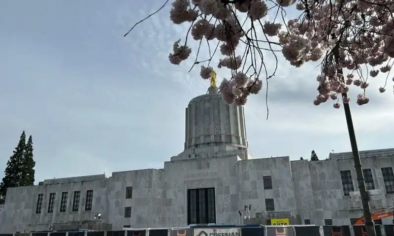 Oregon revenue forecast jumps $345 million despite economic slowdown nationally