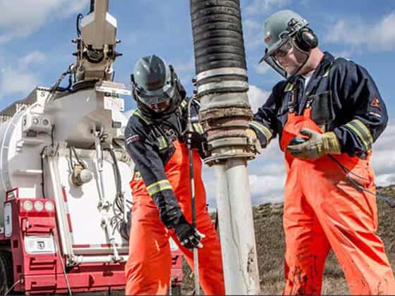 Spotting Winners: Clean Harbors (NYSE:CLH) And Waste Management Stocks In Q1