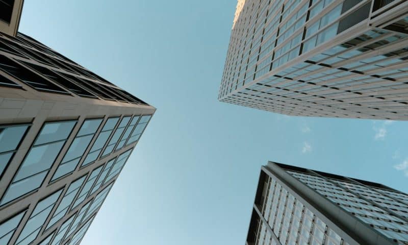 Smart Investors Decode the Equity Premium to Maximize Returns