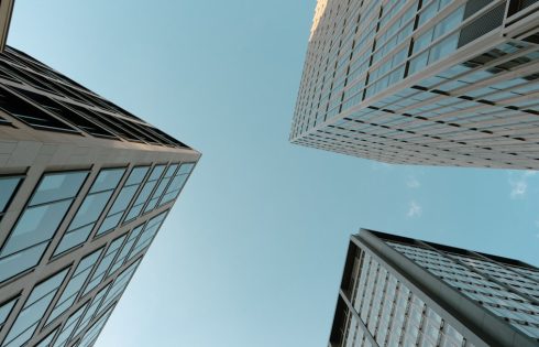 Smart Investors Recognize the Compelling Business Case Behind Equity Premium