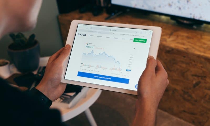 Behind the Numbers: Equity Valuation Gap Creates Hidden Investment Opportunities