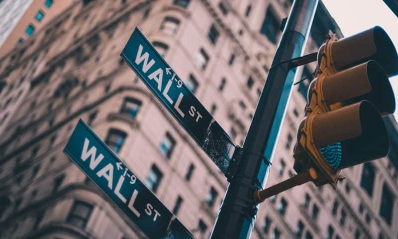 Understanding the Equity Valuation Gap That’s Reshaping Investment Strategies