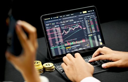 Corporate Strategies Transform as Fundamental Analysis Drives Modern Business Decisions