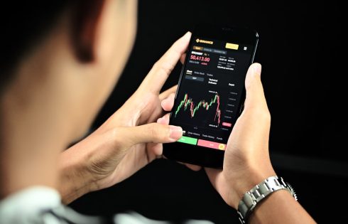 Global Investors Are Flocking to Relative Strength Index Strategies