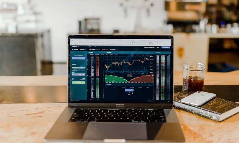 Inside the Signal That Predicts Market Moves Before They Happen