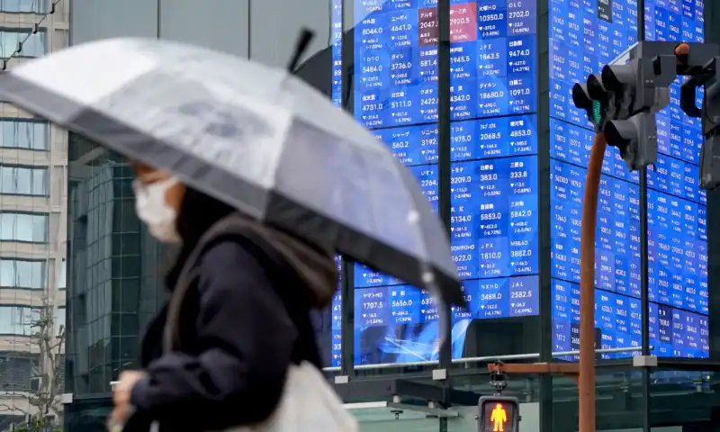 South Korea stocks fall 5% as tech heavyweights follow plunge in Wall Street’s AI-linked names