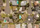Sellers are pulling homes off the market at the fastest pace since 2020