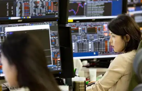 Stock market jitters remain amid tech fears and renewed Middle East attacks