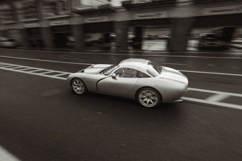 Why Momentum Acceleration Is Rewriting the Rules for Active Traders